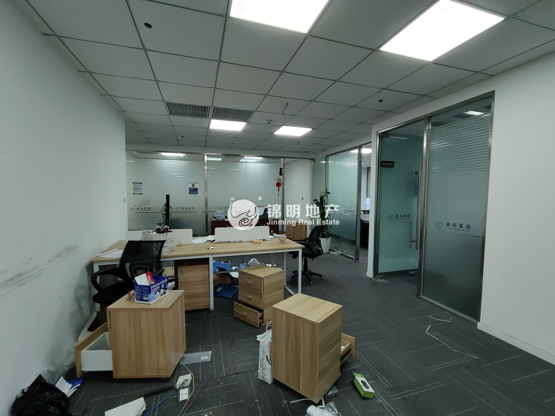 张江世和商务中心155平米写字楼出租